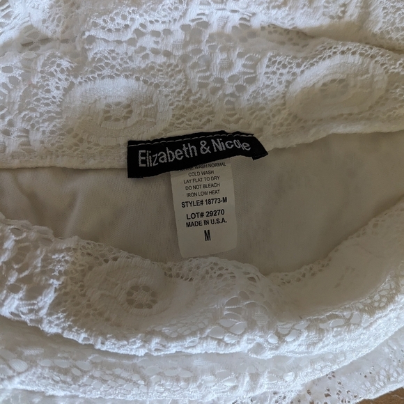 Elizabeth & Nicole White eyelet crochet A-line skirt size M - Picture 2 of 3